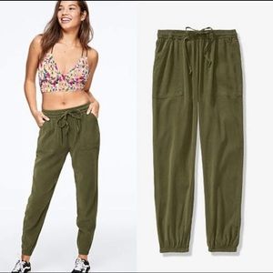 Pink - Victoria's Secret Olive Easy Joggers